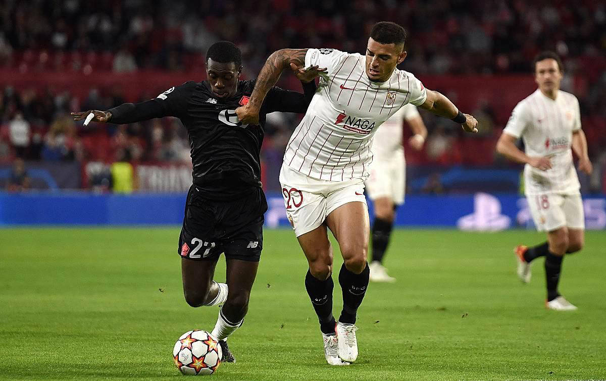 里尔在客场比赛中赢得宝贵三分