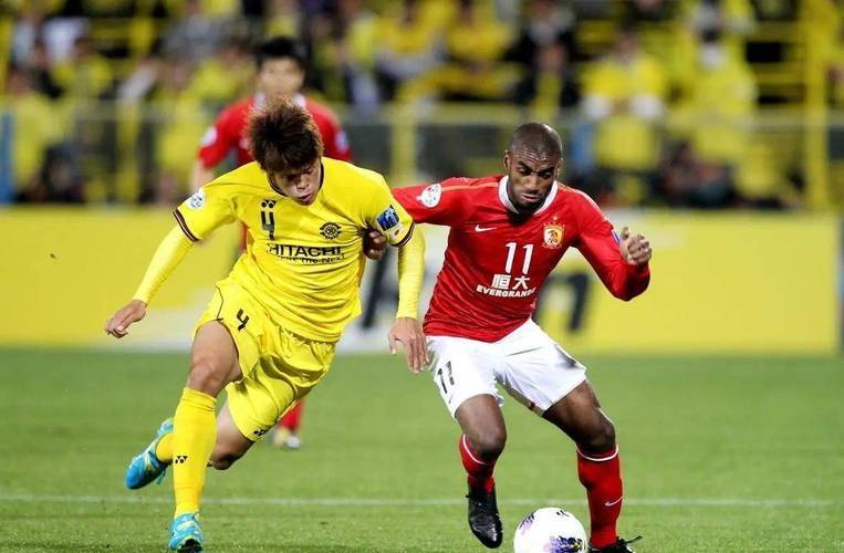 包含数据分析：浦和红钻历史战绩与本届展望的词条