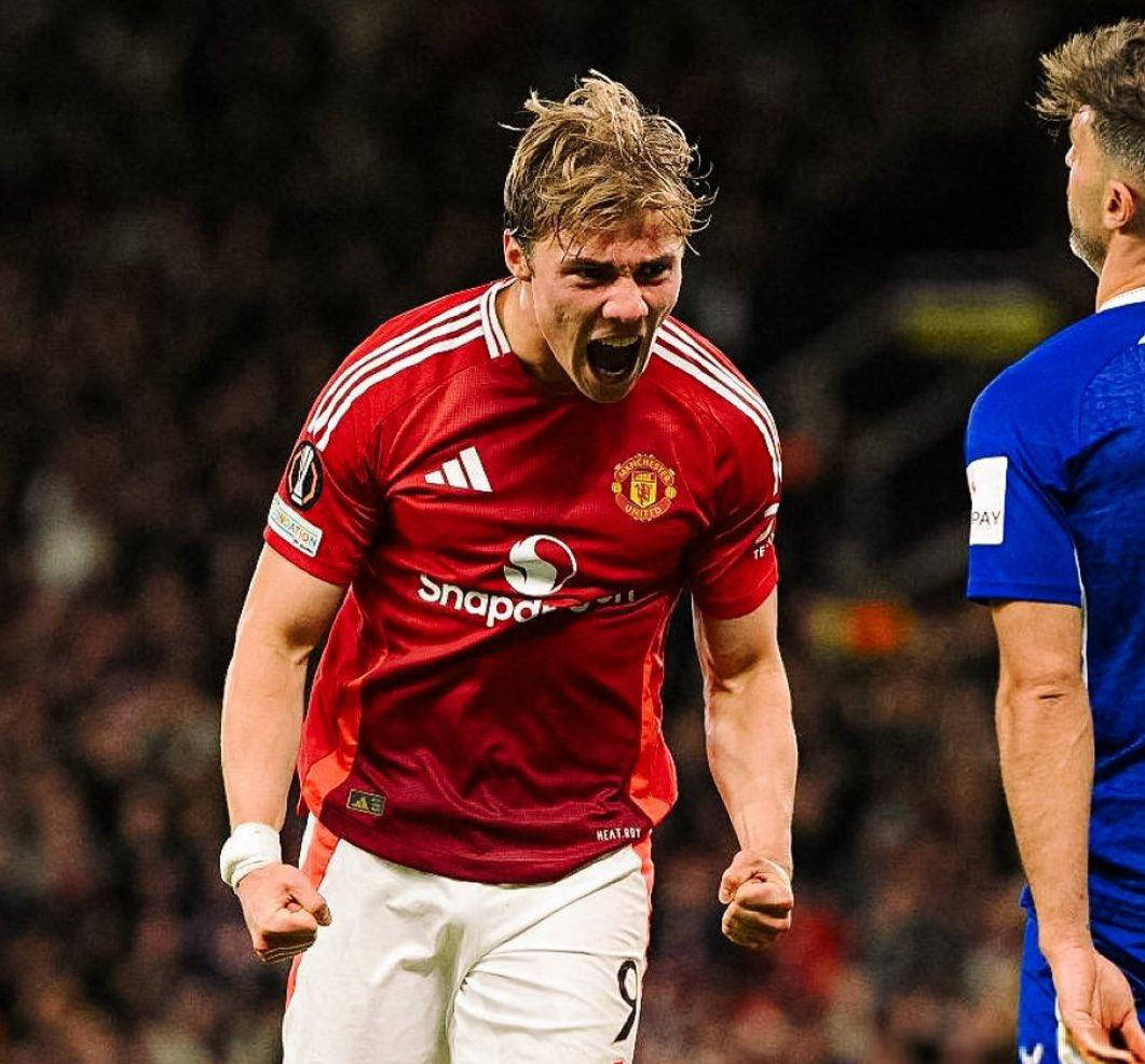 曼联客场大胜南安普顿，卢卡库梅开二度，曼联继续保持不败的简单介绍