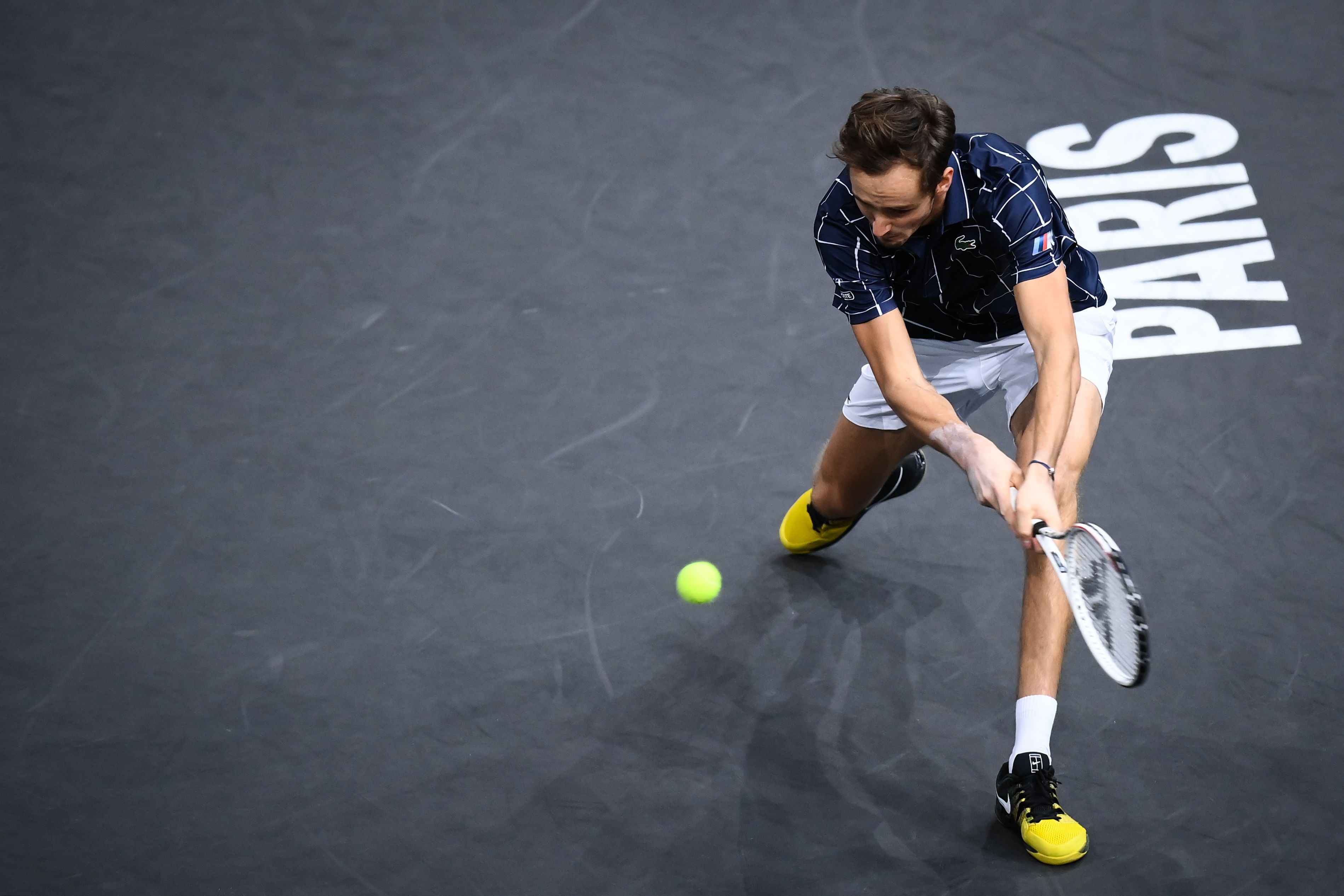 关于英国网球队血洗法国网球队，梅德韦杰夫打破历史纪录的信息