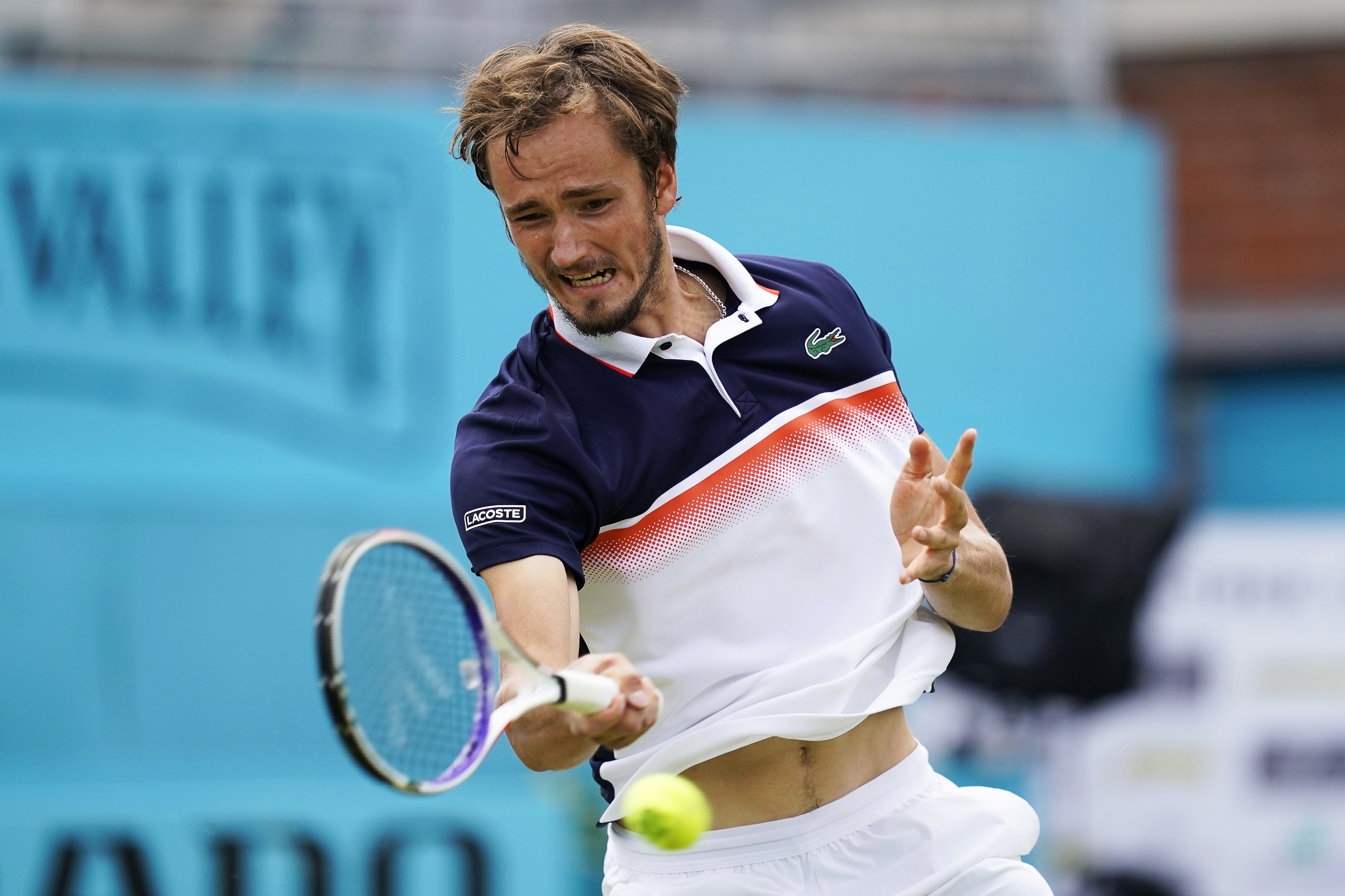 关于英国网球队血洗法国网球队，梅德韦杰夫打破历史纪录的信息