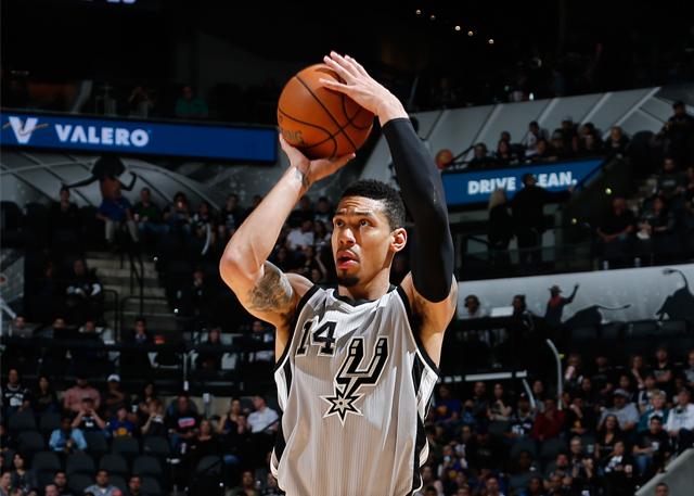 日本男篮横扫步行者，丹尼·格林惊艳世界的简单介绍