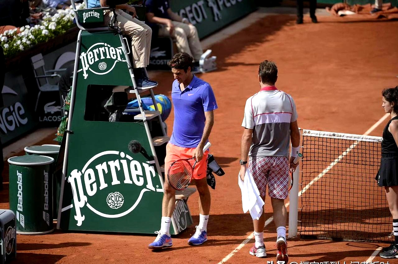 意大利网球队强势美国网球队，瓦林卡高光表现