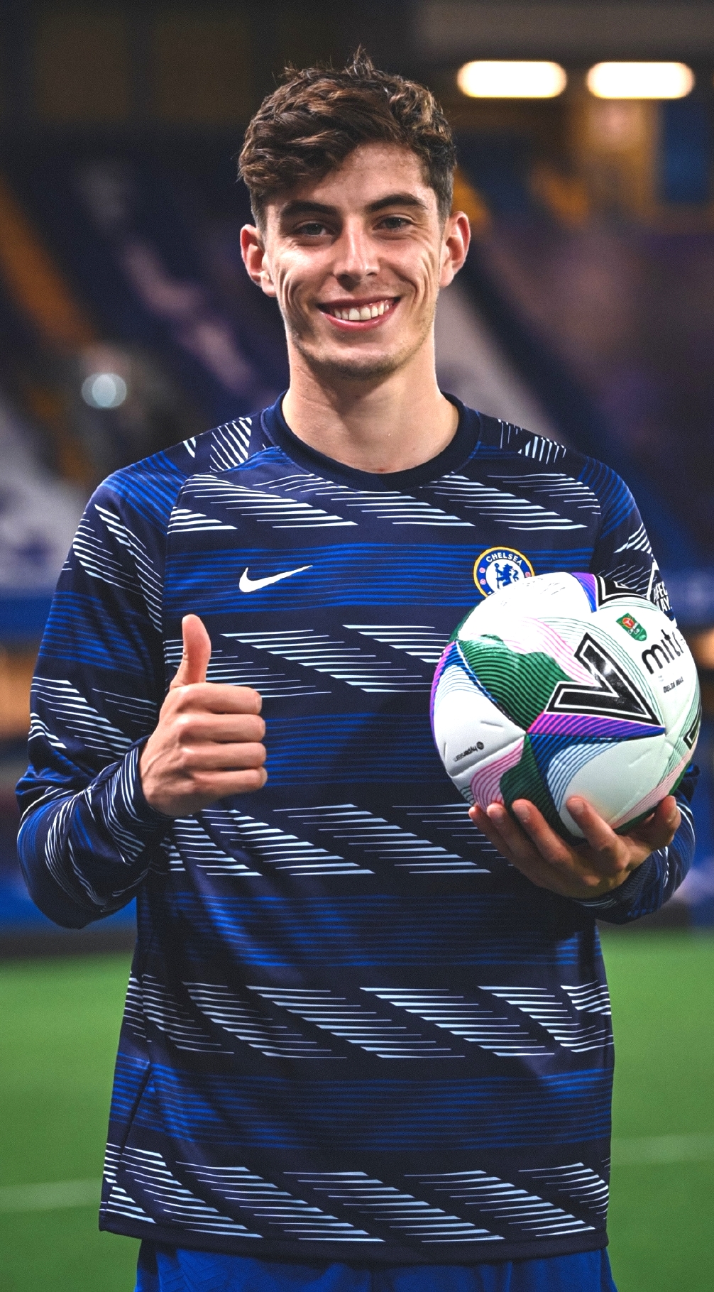 德国完胜塞维利亚，哈弗茨惊艳四座