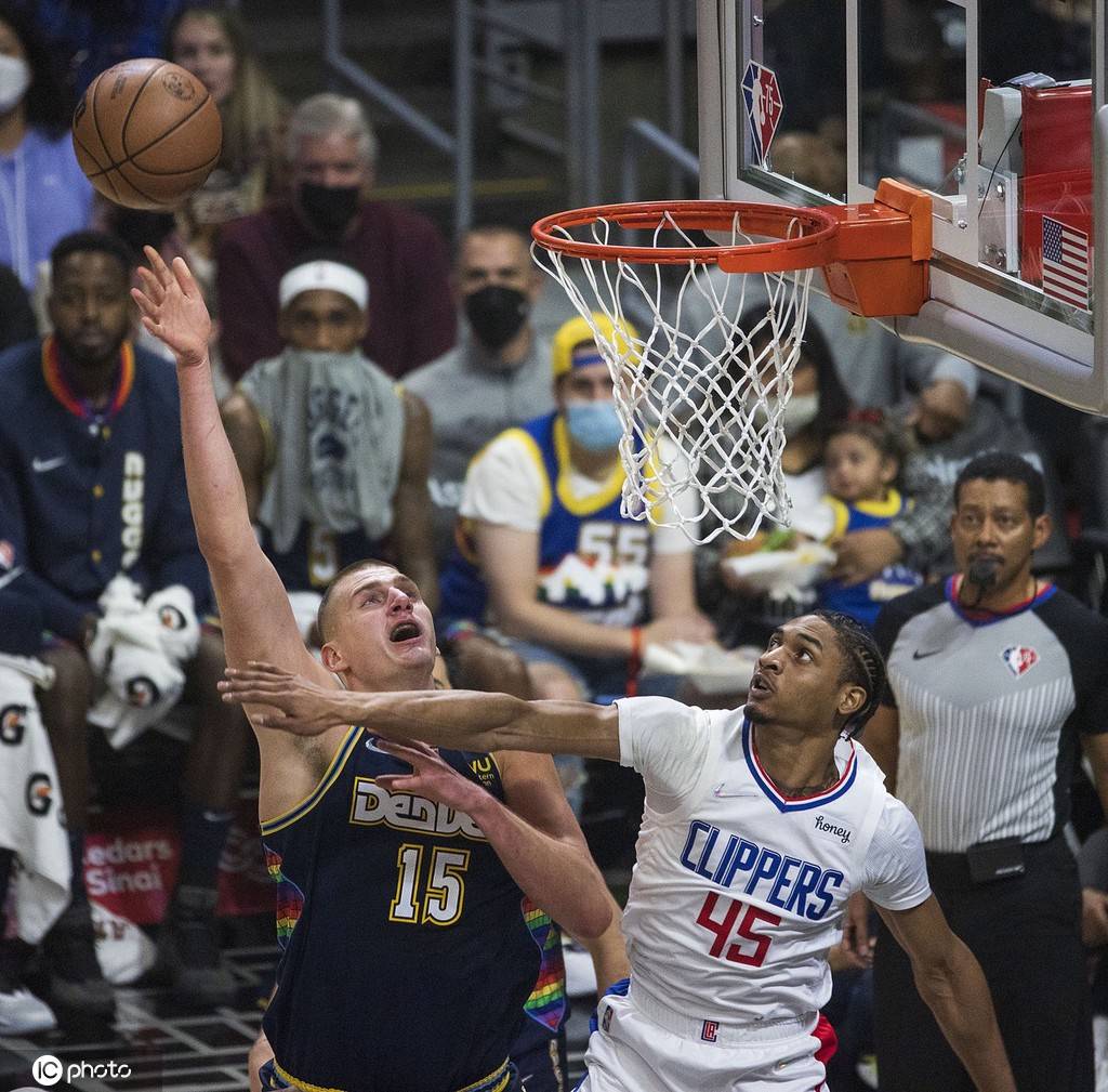 篮网碾压掘金，乔治状态火热