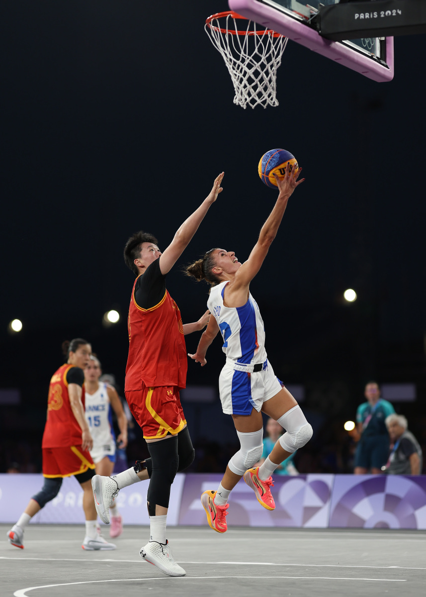 高能篮球赛事充满激情与悬念！的简单介绍