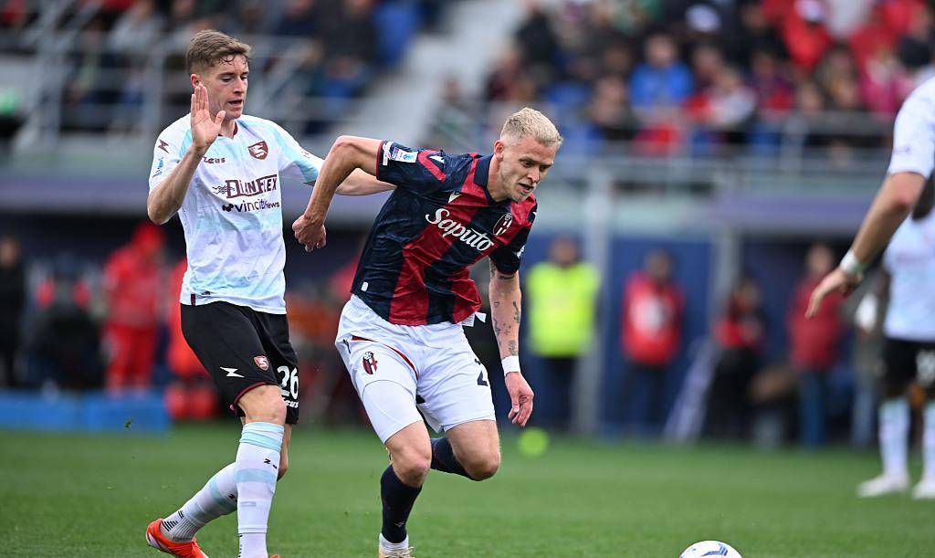 关于意甲球队球员积极参与公益活动的信息 关于意甲球队球员积极参与公益活动的信息