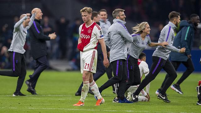 阿贾克斯主场告捷,积分榜上升至第二的简单介绍 阿贾克斯主场告捷,积分榜上升至第二的简单介绍