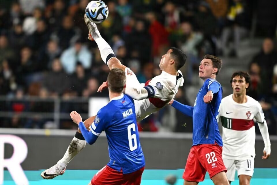 关于欧预赛幕后：名将心路历程杳无音讯的信息