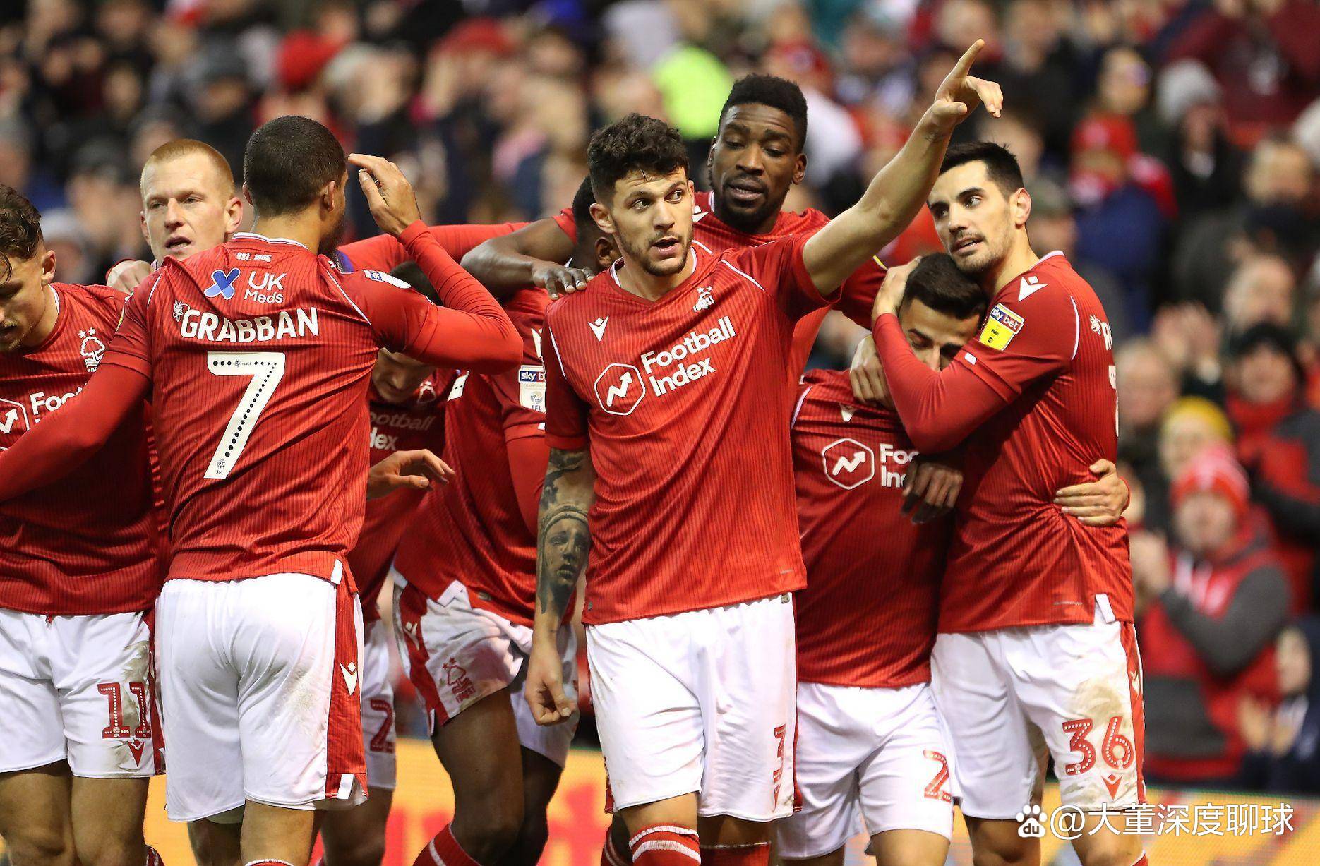 开云体育直播-热刺顺利击败桑德兰，延续胜利势头的简单介绍