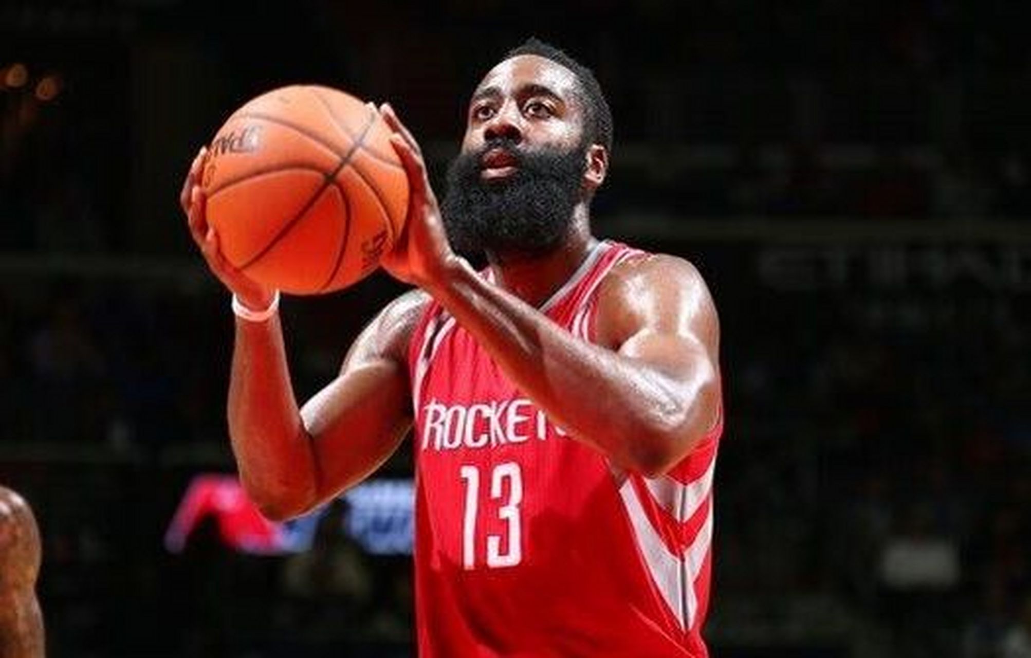 篮网碾压山东队,詹姆斯惊艳四座 篮网碾压山东队,詹姆斯惊艳四座