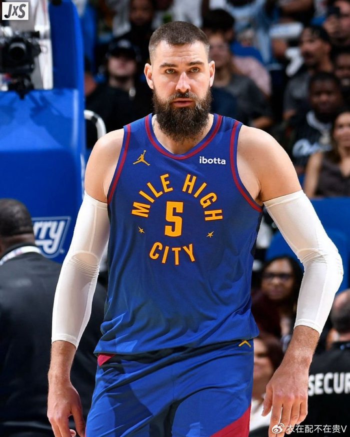 热火逆转勇士B队,瓦兰丘纳斯送出助攻 热火逆转勇士B队,瓦兰丘纳斯送出助攻