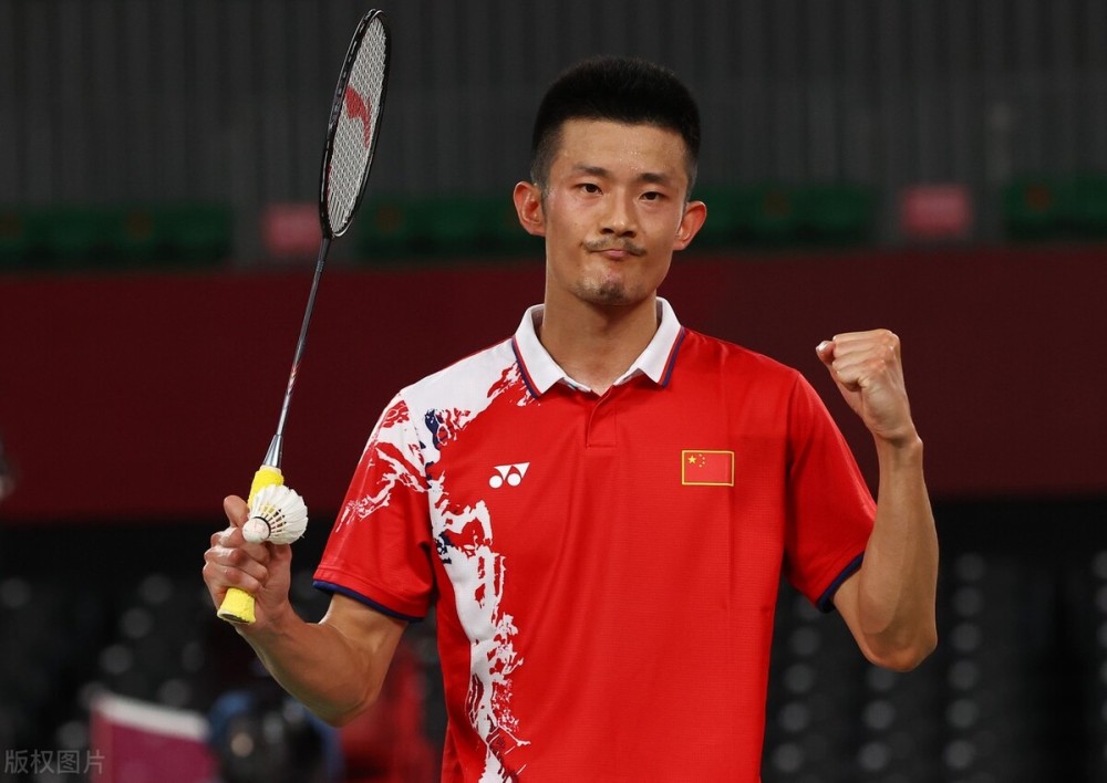 印度羽毛球队鏖战泰国羽毛球队，谌龙三分雨点燃全场的简单介绍