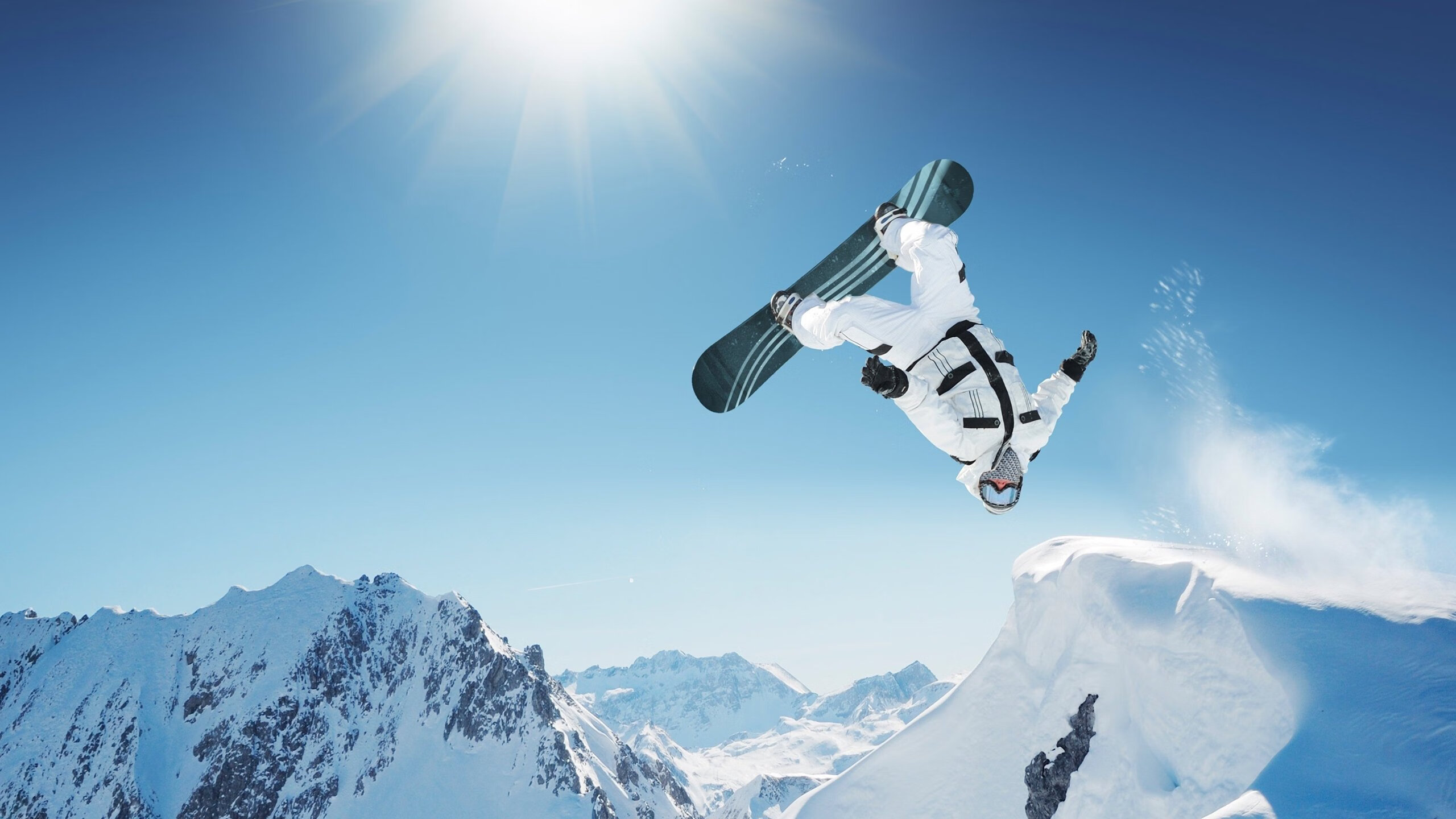 欧战之夜，巴雷拉压制级发挥导演史诗战局，亚特兰大鏖战利物浦震撼亚平宁