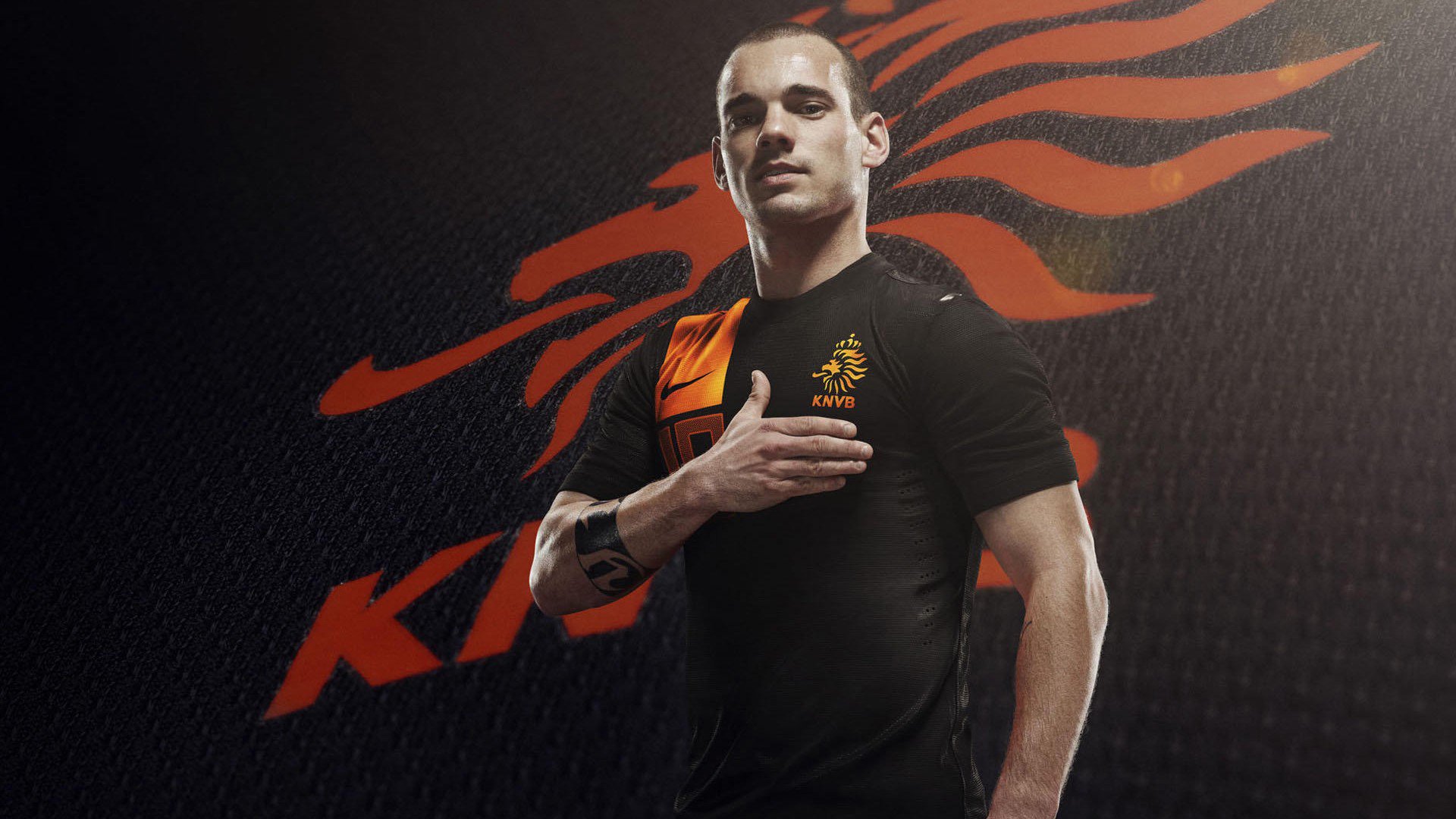 哈兰德闪电战统治华沙之夜，当北欧巨兽在波兰战场完成现代足球征服